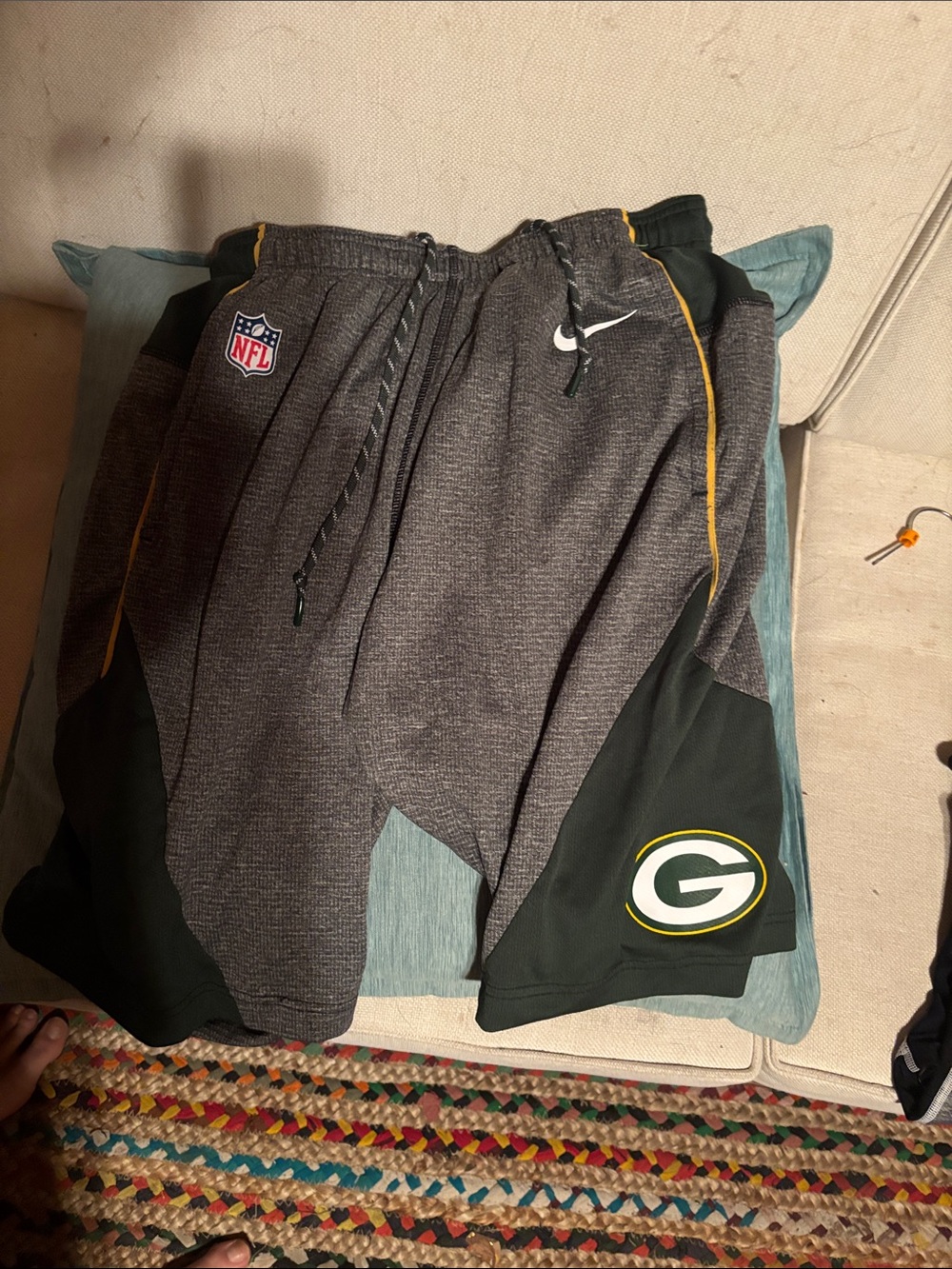 Nike Gray and Dark Green Green Bay Packers Athletic Shorts- Men's Medium